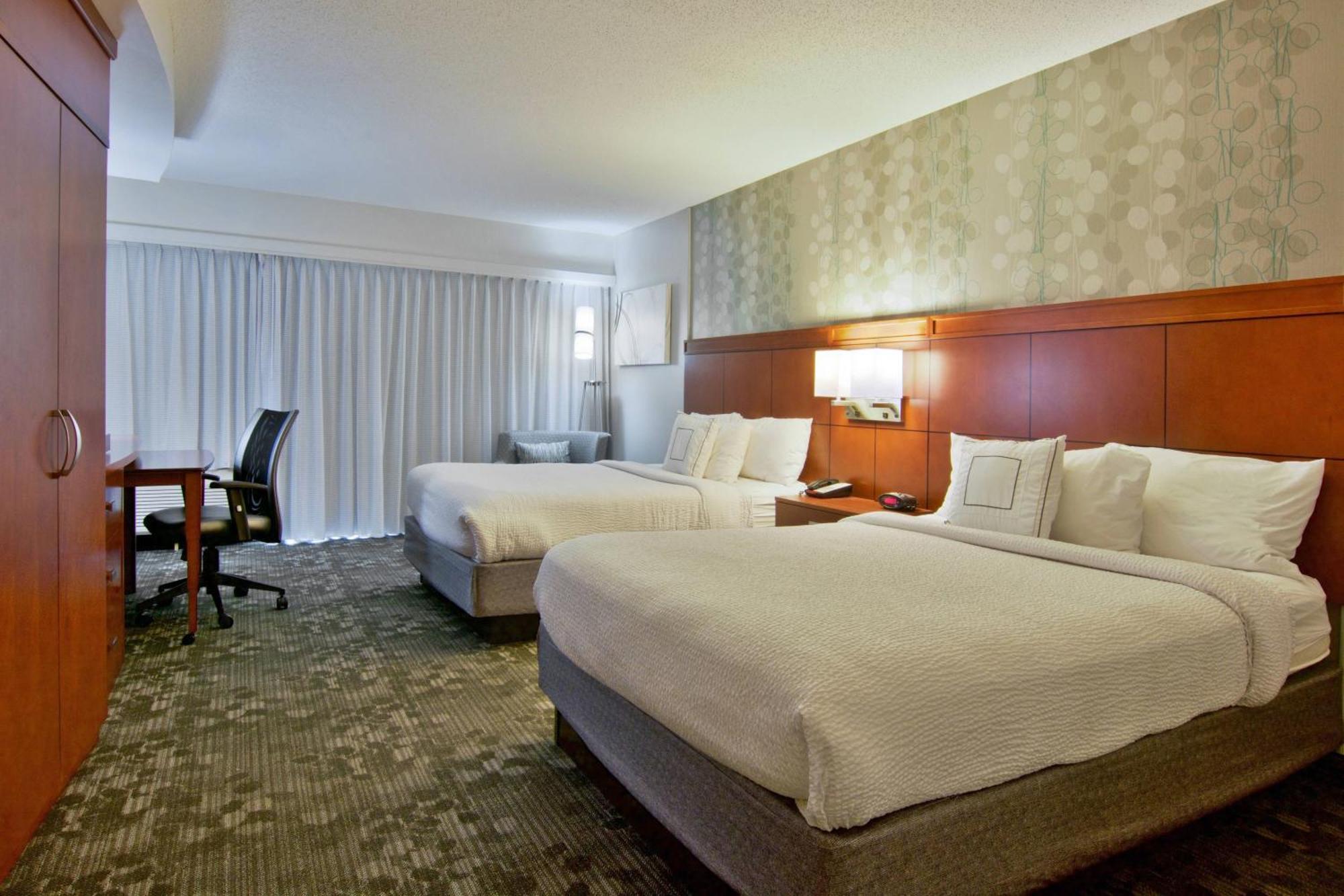 Courtyard By Marriott Clarksville Exterior foto