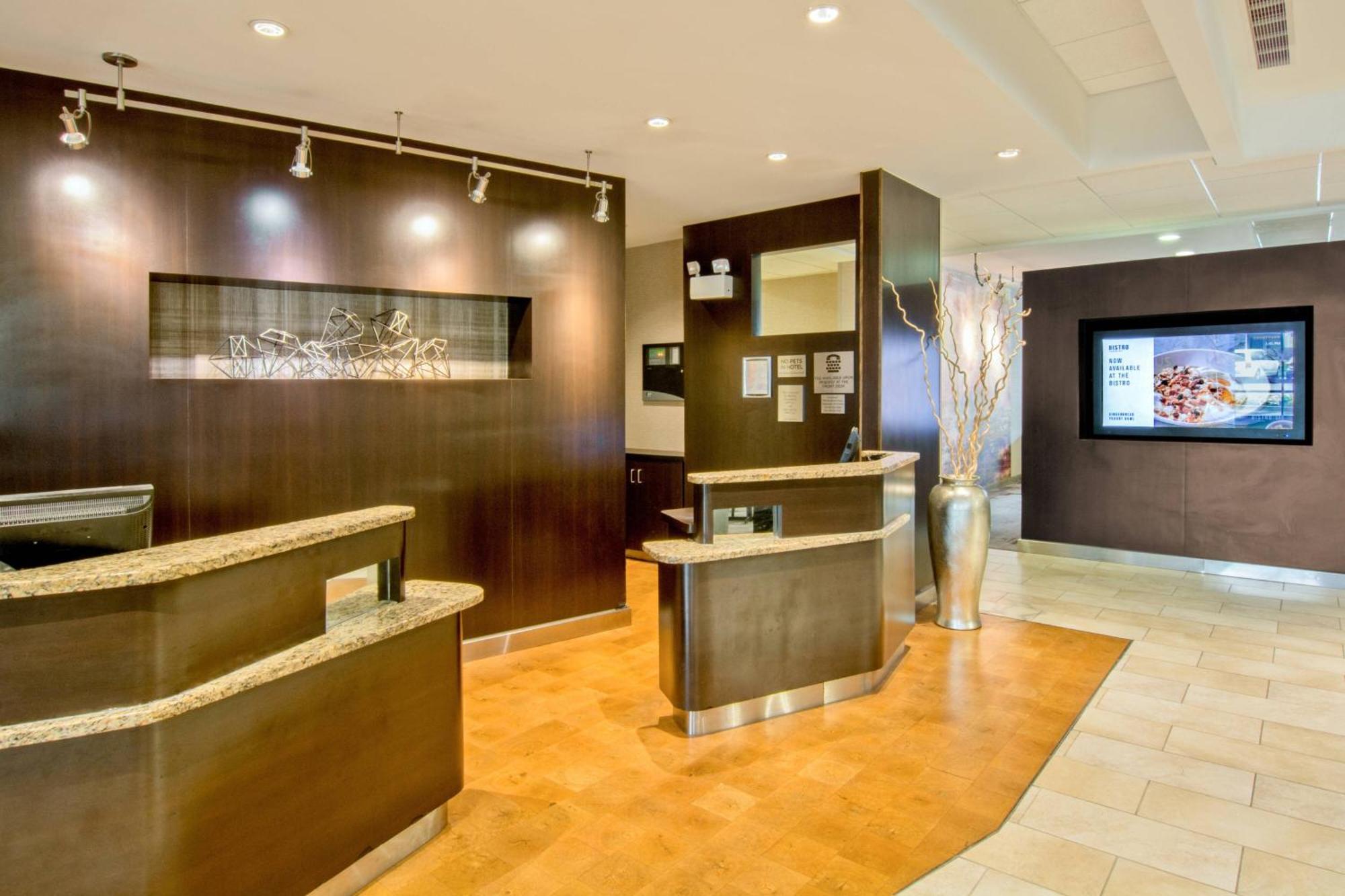 Courtyard By Marriott Clarksville Exterior foto