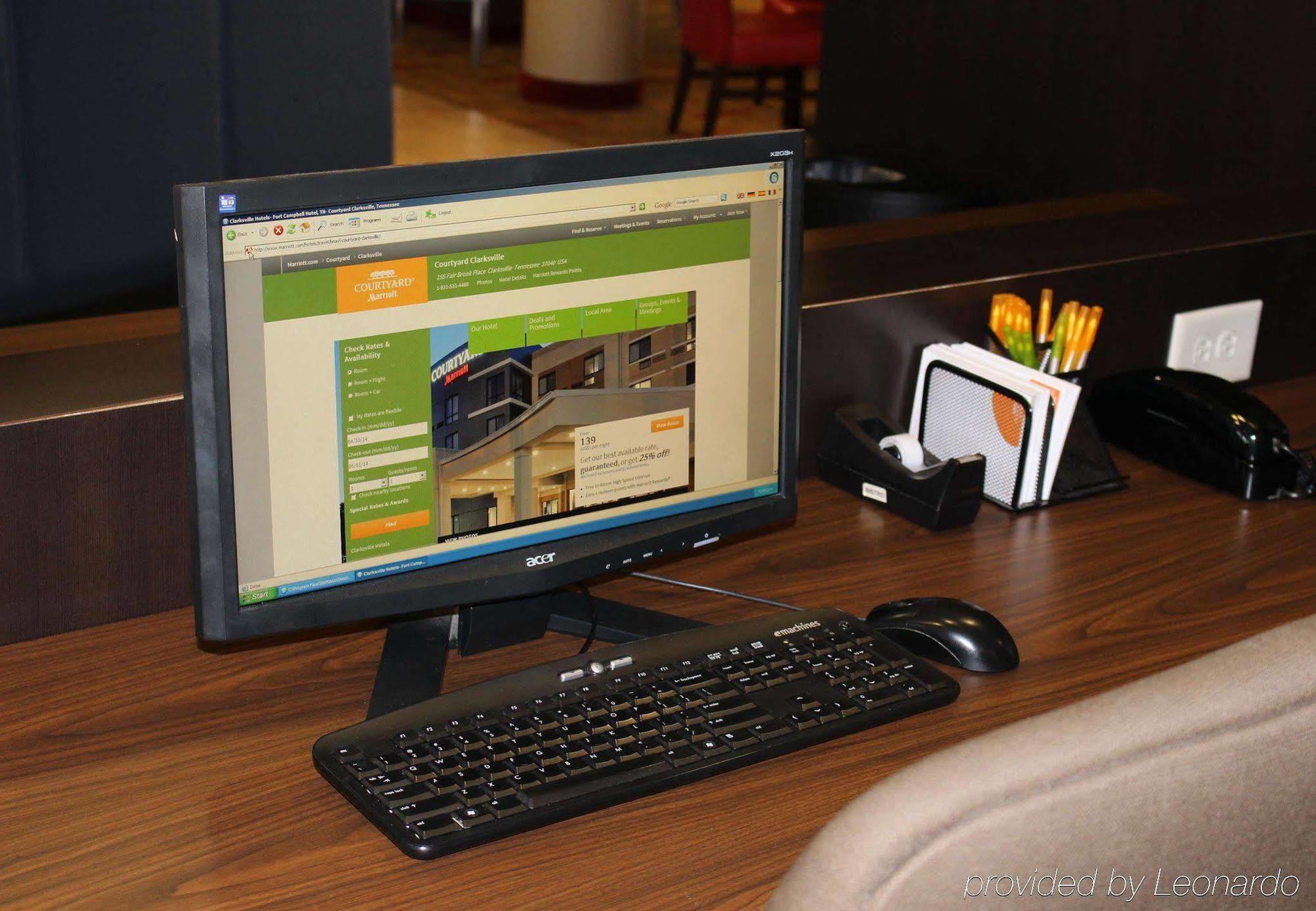 Courtyard By Marriott Clarksville Exterior foto